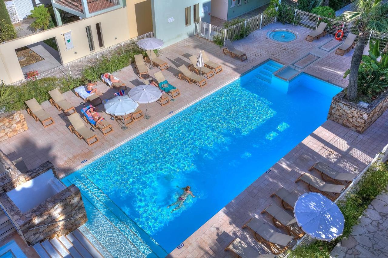 Penthouse Vue Mer Avec Rooftop,Jacuzzi,Et Parking Prive Antibes Zewnętrze zdjęcie
