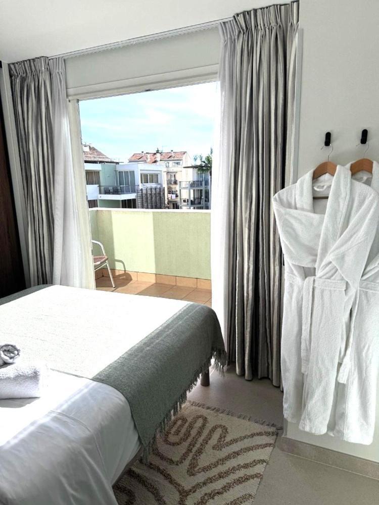 Penthouse Vue Mer Avec Rooftop,Jacuzzi,Et Parking Prive Antibes Zewnętrze zdjęcie